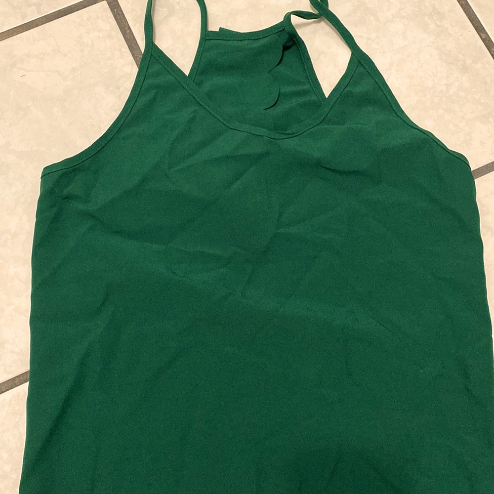 Scalloped top with open back